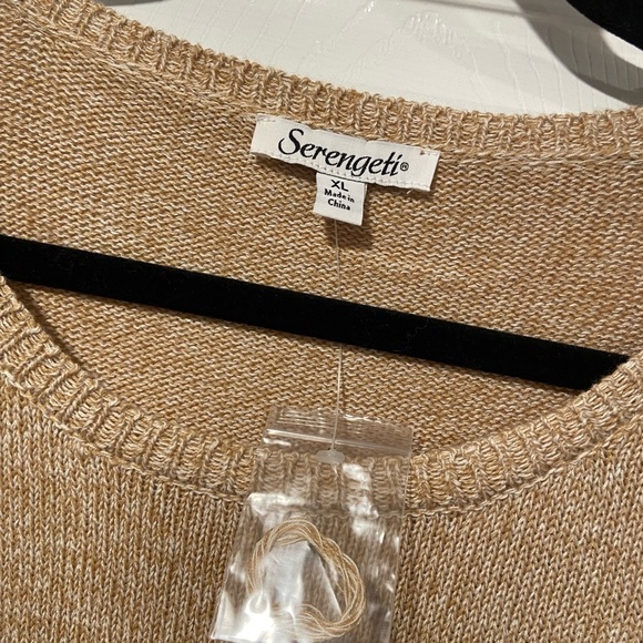 NWT Serengeti Size XL Tan White Embroidered Snowflake Pine Tree Knit Tunic Top - Picture 10 of 12